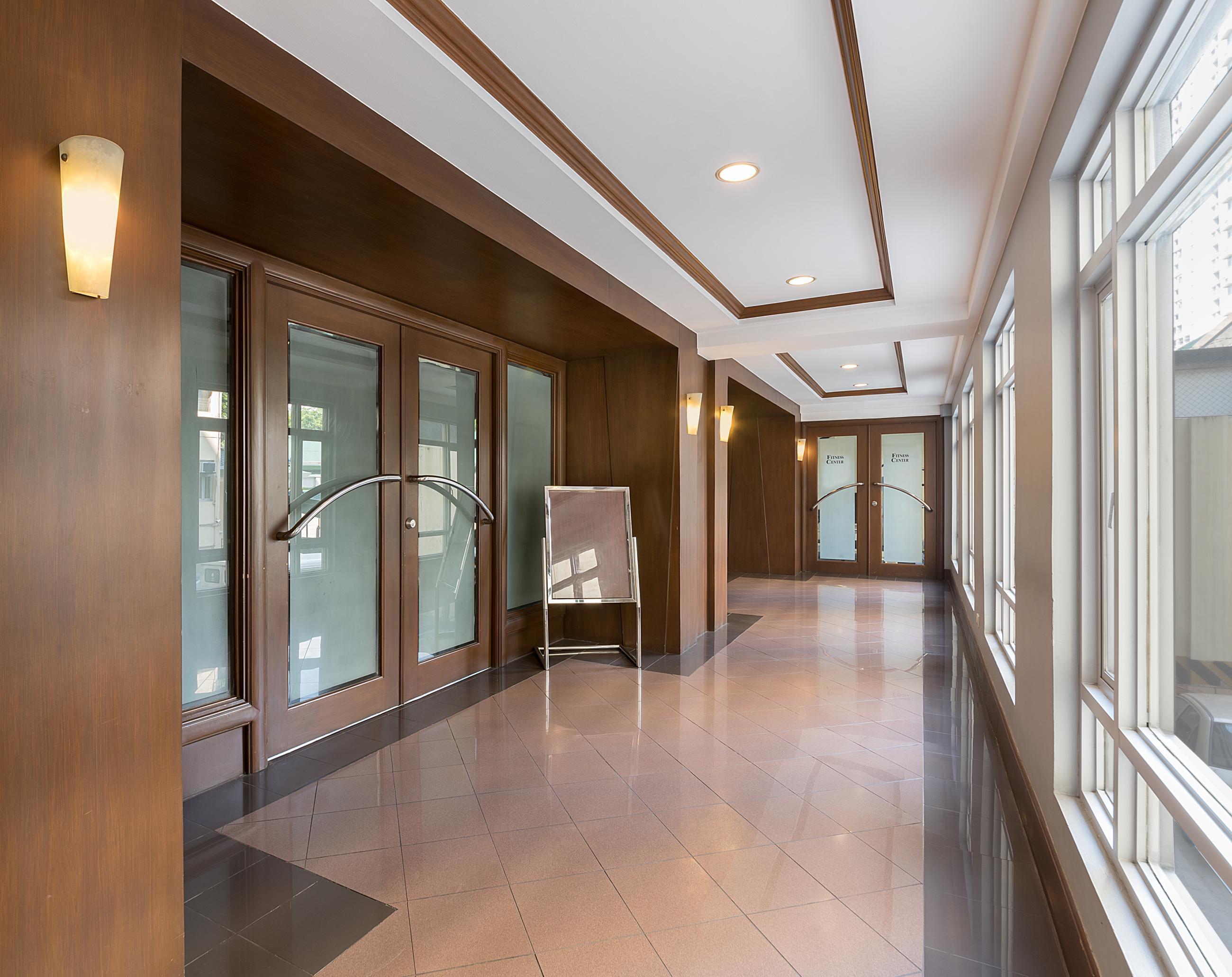 Tropicana Suites Manila Exterior foto